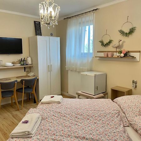 Bellavista 2 Apartman Eger Ngoại thất bức ảnh