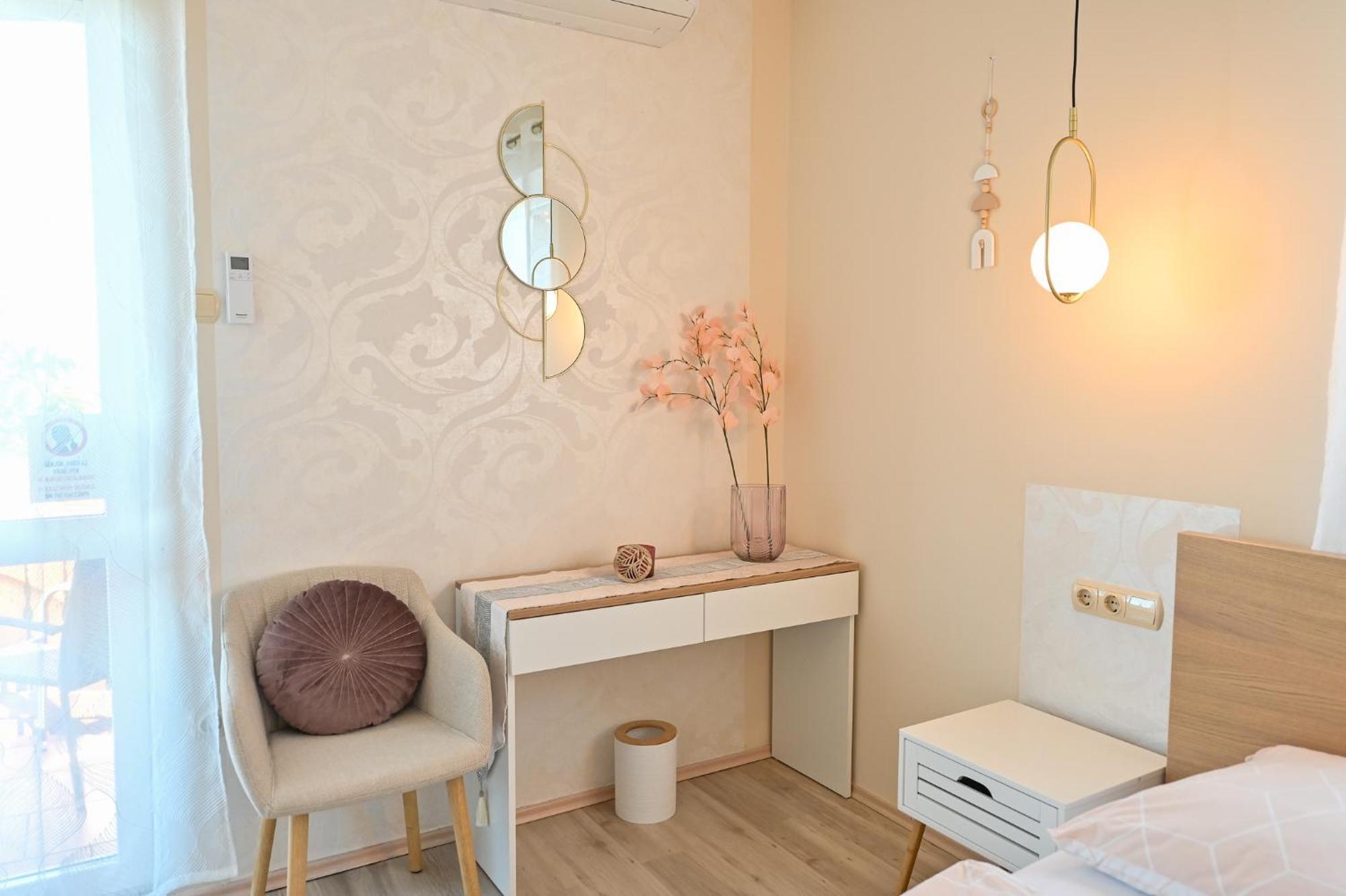 Bellavista 2 Apartman Eger Ngoại thất bức ảnh
