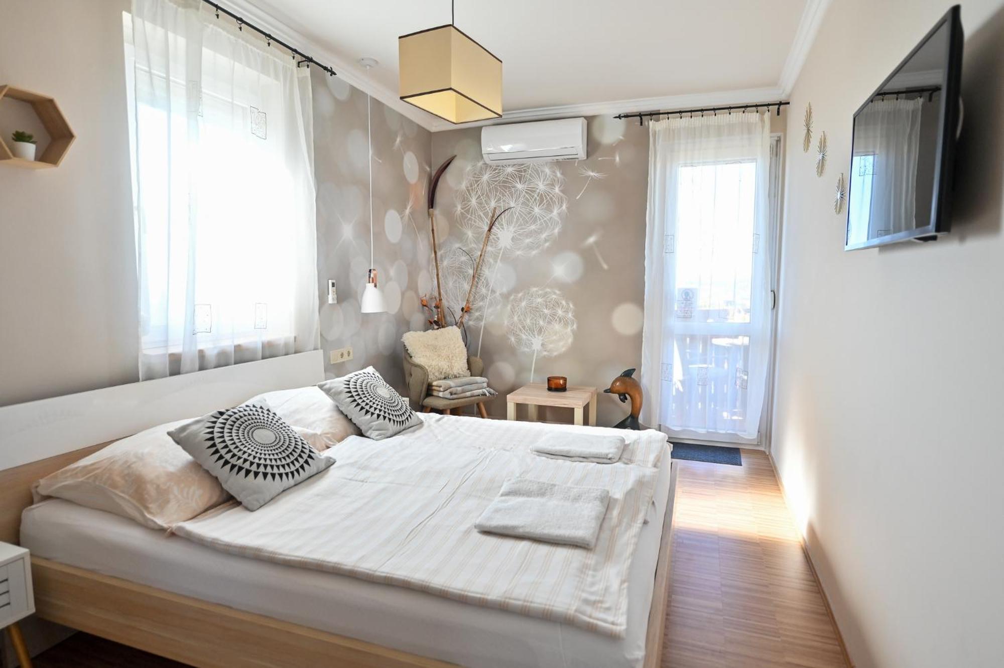 Bellavista 2 Apartman Eger Ngoại thất bức ảnh