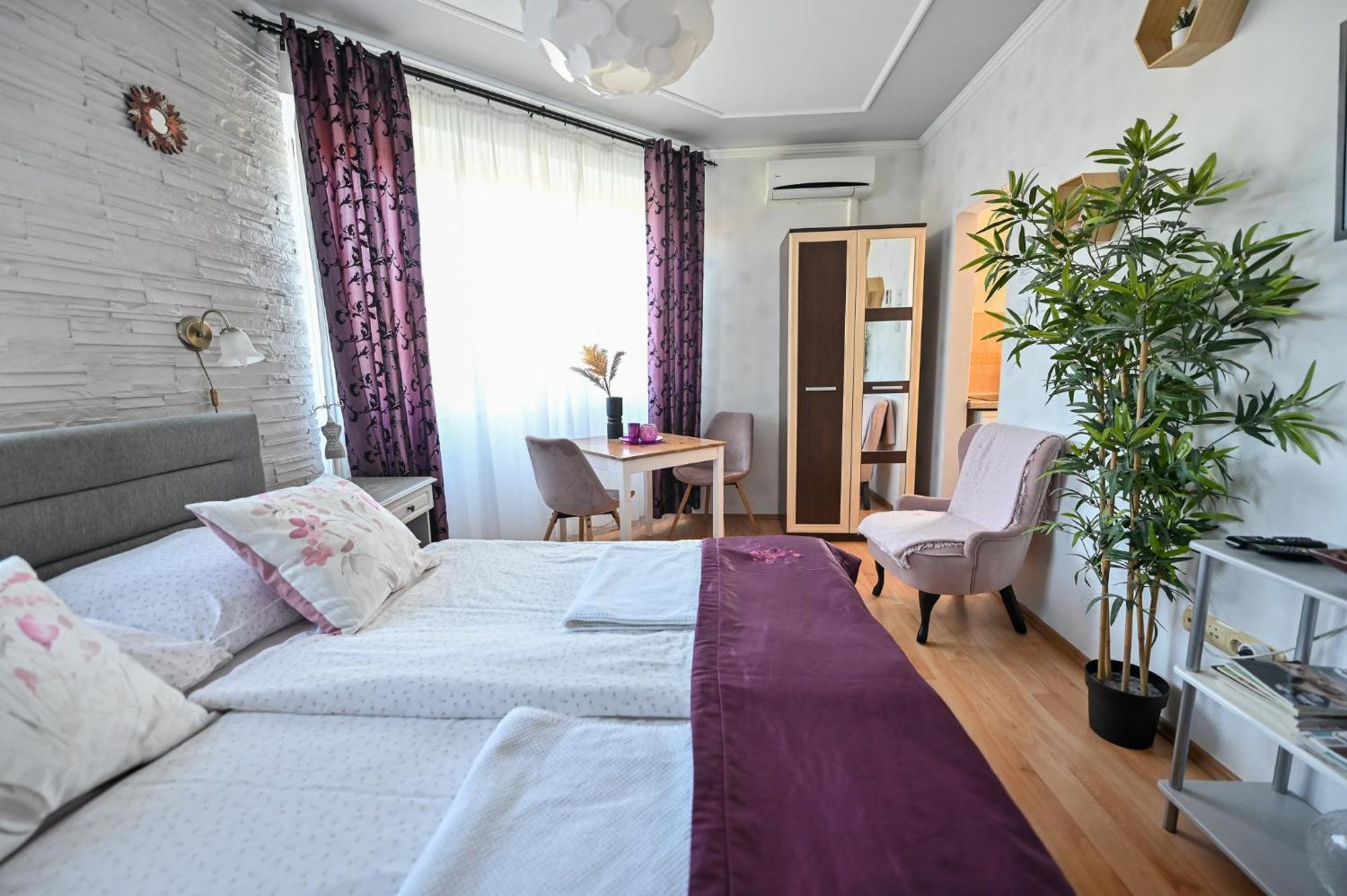 Bellavista 2 Apartman Eger Ngoại thất bức ảnh